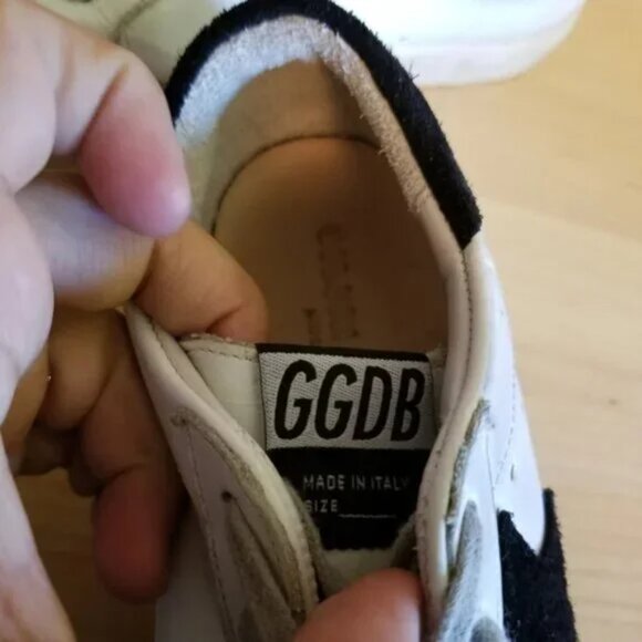 Little girl Golden Goose Sneakers size 31 like new - Picture 3 of 8